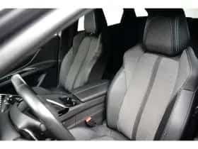 Peugeot 3008 (2023) thumbnail 17