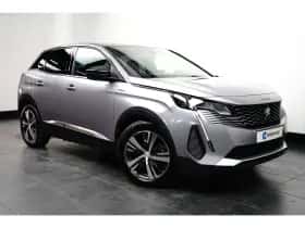 Peugeot 3008 (2023) thumbnail 3