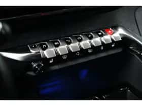 Peugeot 3008 (2023) thumbnail 27