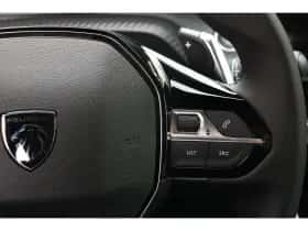 Peugeot 2008 (2025) thumbnail 18