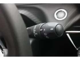 Peugeot 2008 (2025) thumbnail 19