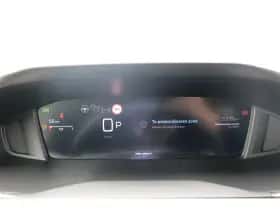 Peugeot 2008 (2025) thumbnail 18