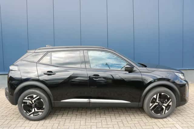Peugeot 2008 (2025) thumbnail 3
