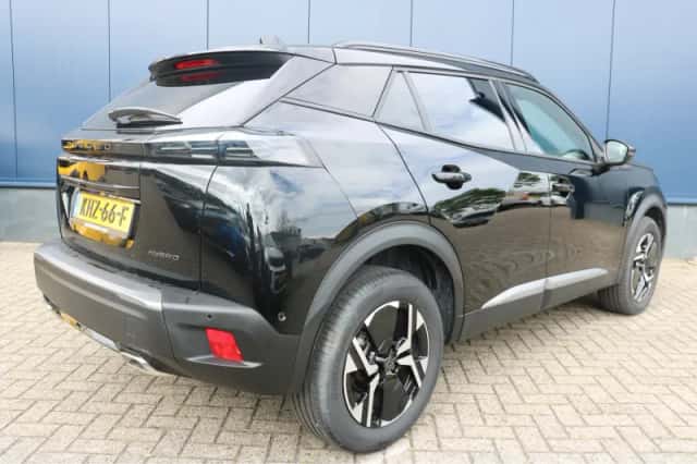 Peugeot 2008 (2025) thumbnail 6