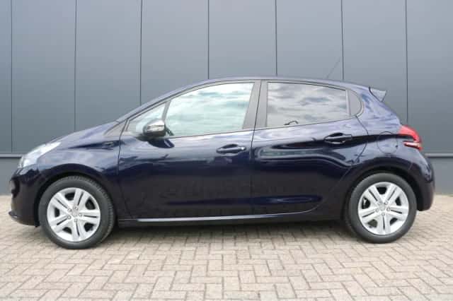 Peugeot 208 (2019) thumbnail 4