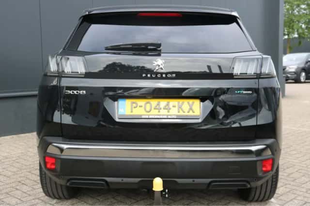 Peugeot 3008 (2021) thumbnail 5