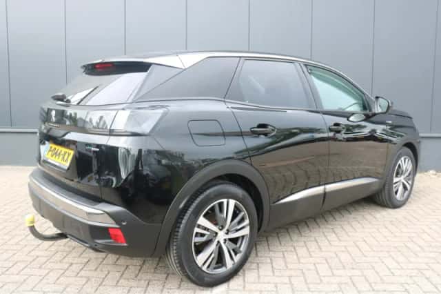 Peugeot 3008 (2021) thumbnail 6