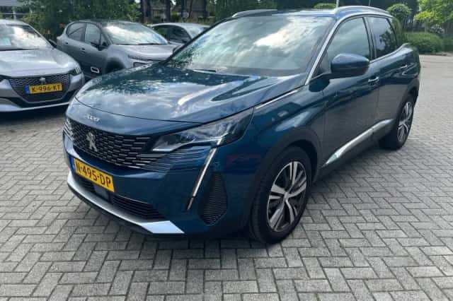 Peugeot 3008 (2021) thumbnail 1