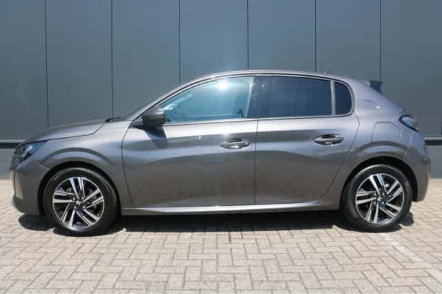 Peugeot 208 (2022) thumbnail 4