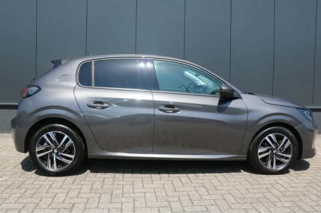 Peugeot 208 (2022) thumbnail 5