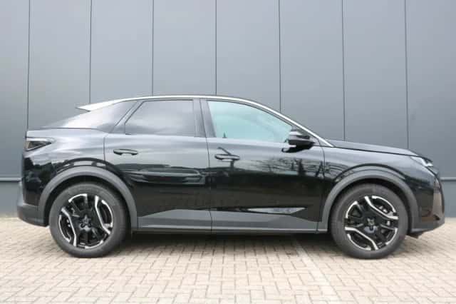 Peugeot e-3008 (2025) thumbnail 3