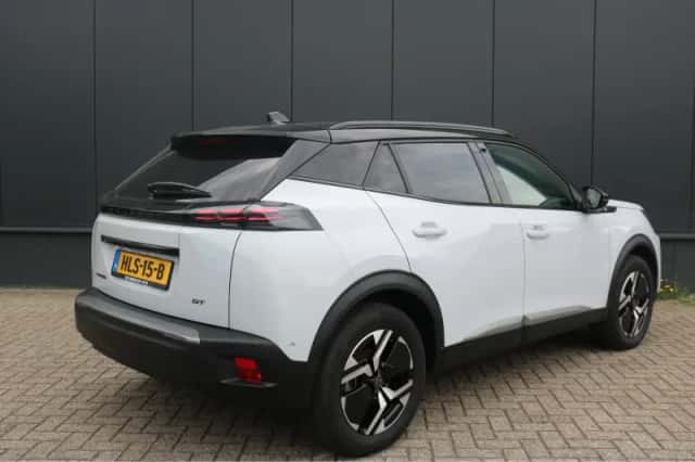 Peugeot e-2008 (2025) thumbnail 6