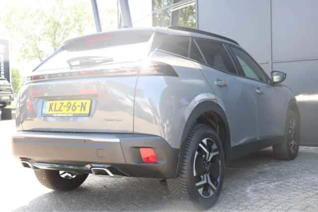 Peugeot 2008 (2025) thumbnail 6
