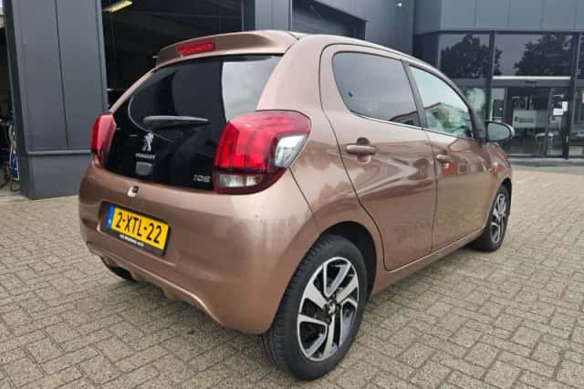 Peugeot 108 (2014) thumbnail 5