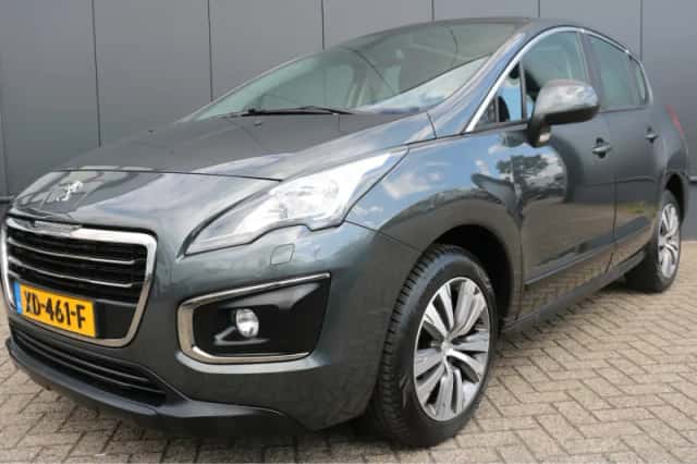 Peugeot 3008 (2016) thumbnail 1