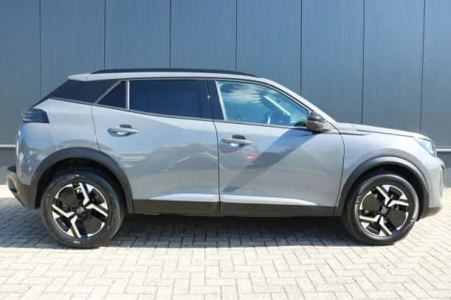 Peugeot 2008 (2025) thumbnail 5