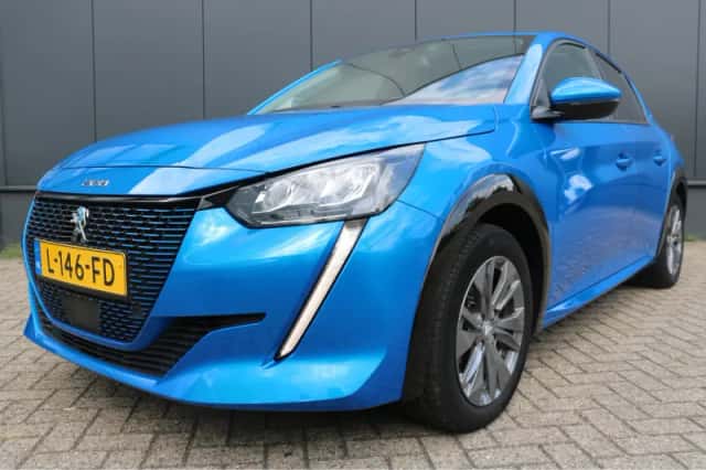 Peugeot e-208 (2021) thumbnail 1