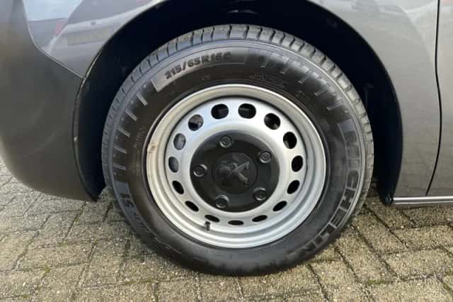 Peugeot Expert (2024) thumbnail 12