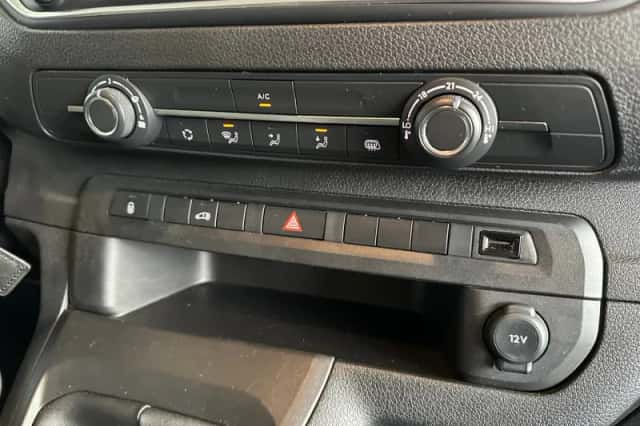 Peugeot Expert (2024) thumbnail 23