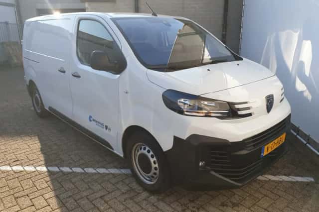 Peugeot Expert (2024) thumbnail 2