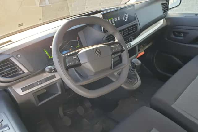 Peugeot Expert (2024) thumbnail 23