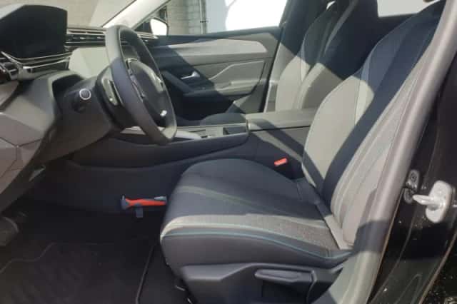 Peugeot 308 (2025) thumbnail 11