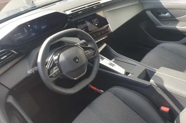 Peugeot 308 (2025) thumbnail 14