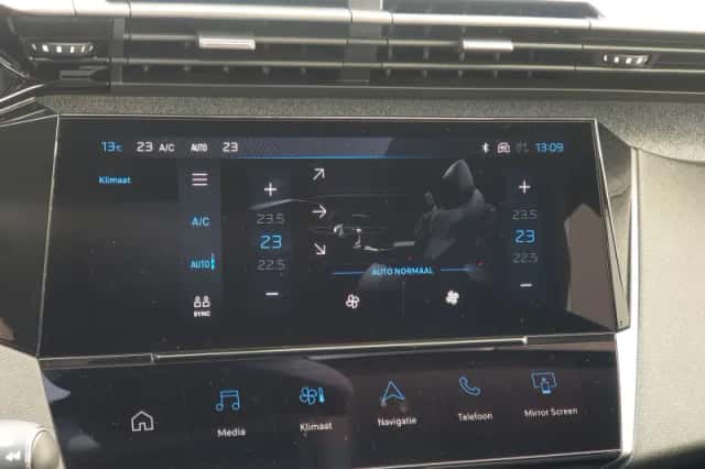 Peugeot 308 (2025) thumbnail 25