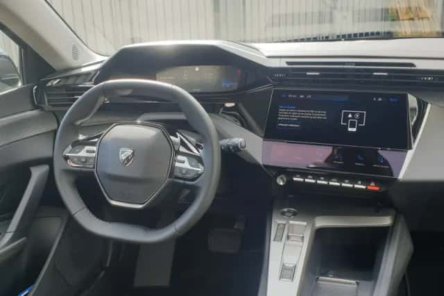 Peugeot 308 (2025) thumbnail 4