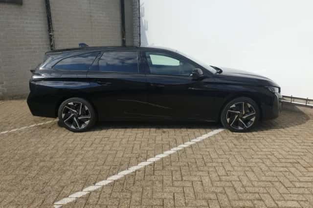 Peugeot 308 (2025) thumbnail 8