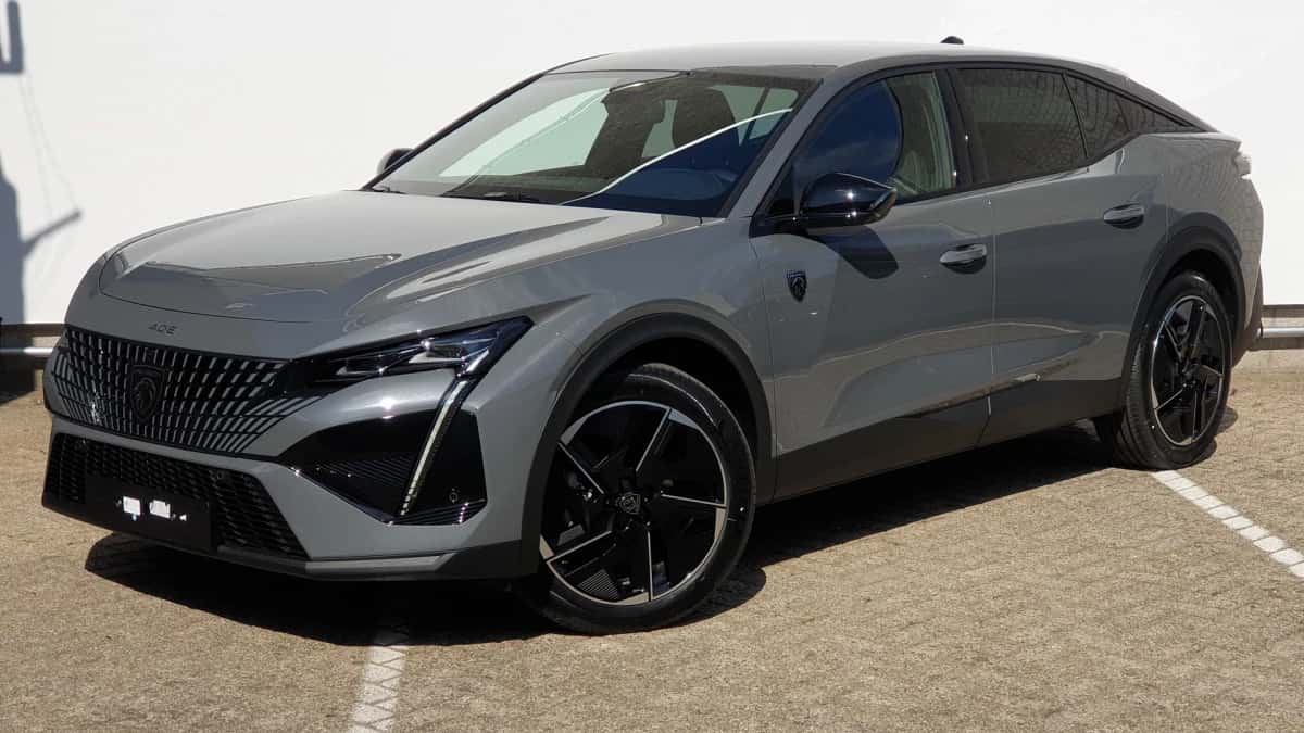 Peugeot 408 (2026) — foto 1