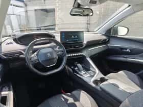 Peugeot 5008 (2022) thumbnail 17