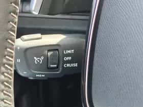 Peugeot 5008 (2022) thumbnail 20