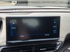 Peugeot 5008 (2022) thumbnail 31