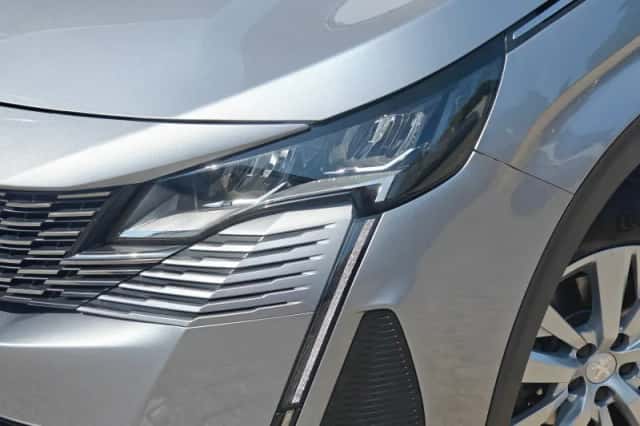 Peugeot 5008 (2022) thumbnail 36