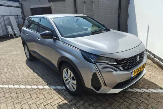 Peugeot 5008 (2022) thumbnail 7