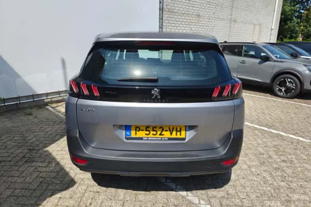 Peugeot 5008 (2022) thumbnail 10