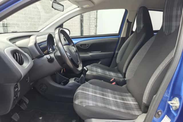 Peugeot 108 (2020) thumbnail 11