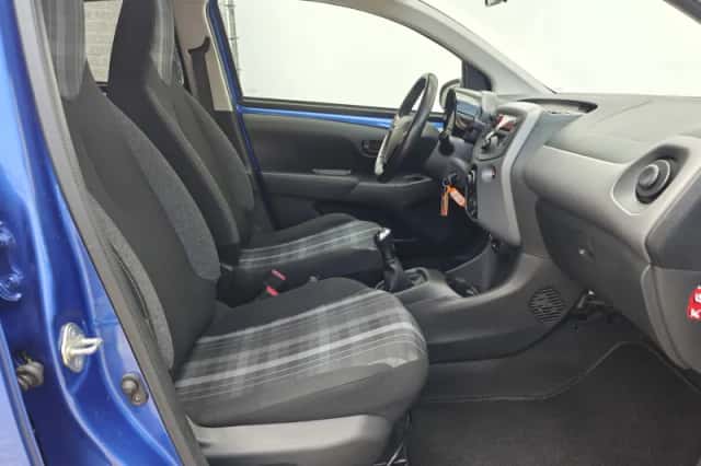 Peugeot 108 (2020) thumbnail 13