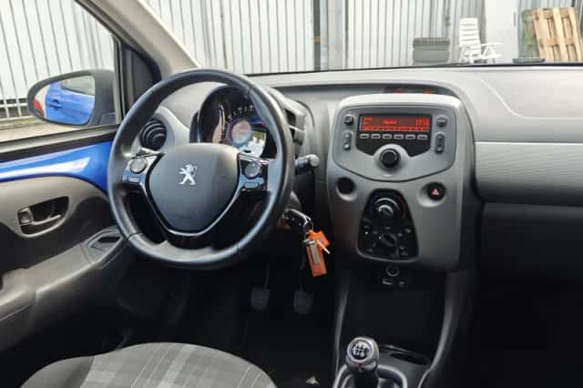 Peugeot 108 (2020) thumbnail 4