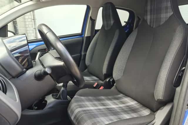 Peugeot 108 (2020) thumbnail 5