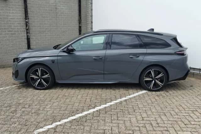 Peugeot 308 (2025) thumbnail 2