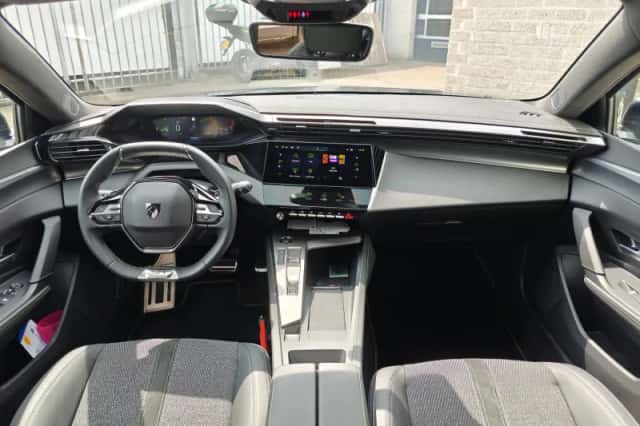 Peugeot 308 (2025) thumbnail 17