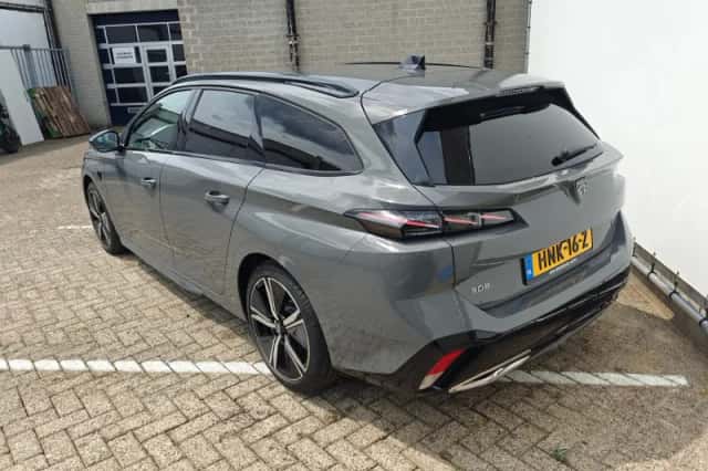 Peugeot 308 (2025) thumbnail 3