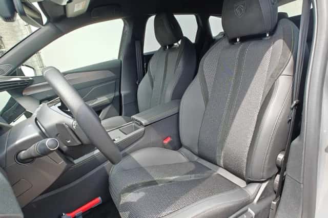 Peugeot 308 (2025) thumbnail 5