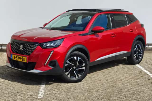 Peugeot 2008 (2020) thumbnail 1
