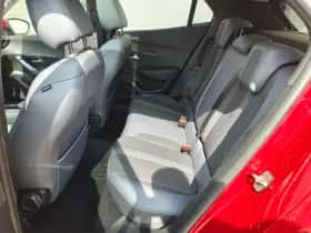 Peugeot 2008 (2020) thumbnail 13