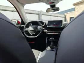 Peugeot 2008 (2020) thumbnail 14