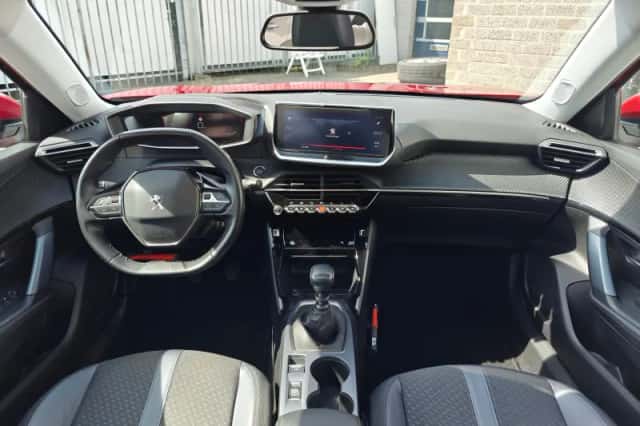 Peugeot 2008 (2020) thumbnail 17