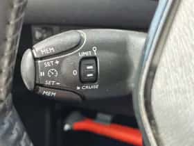 Peugeot 2008 (2020) thumbnail 20
